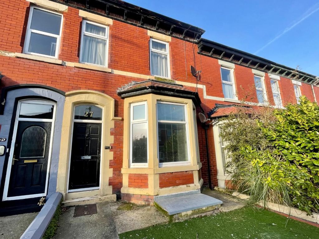 1 bed flat to rent in Leeds Road, Blackpool FY1, £550 pcm Zoopla