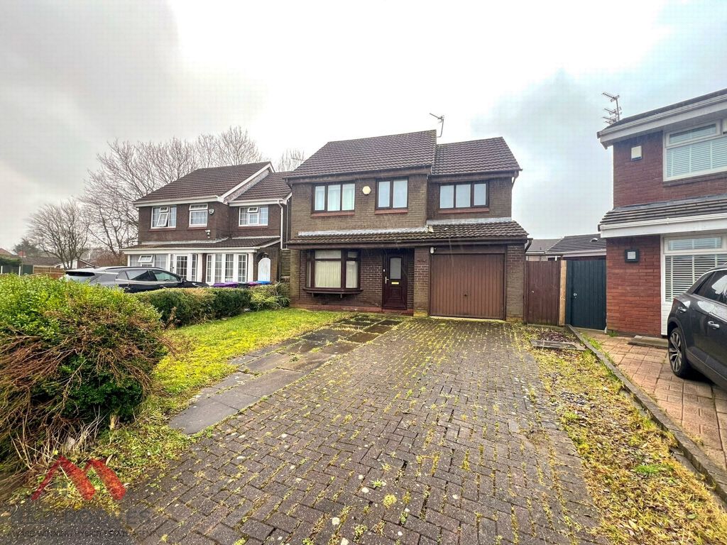 4 bed detached house for sale in Trent Close, West Derby L12, £265,000
