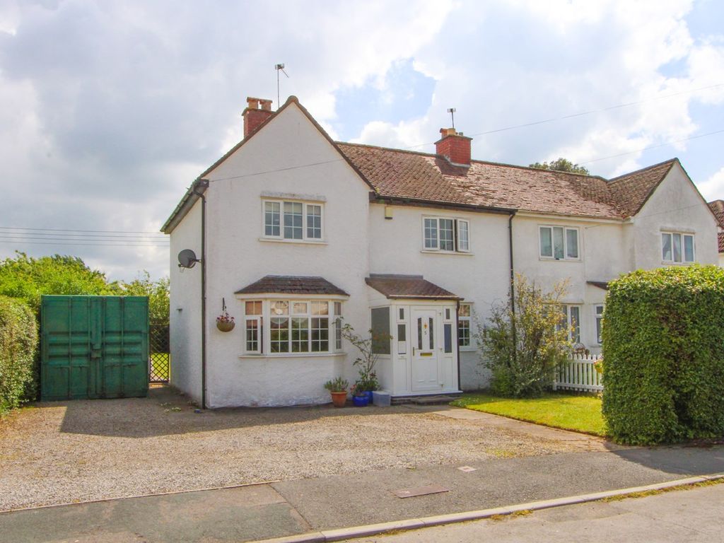 3 bed semidetached house for sale in Gaunts Road, Chipping Sodbury