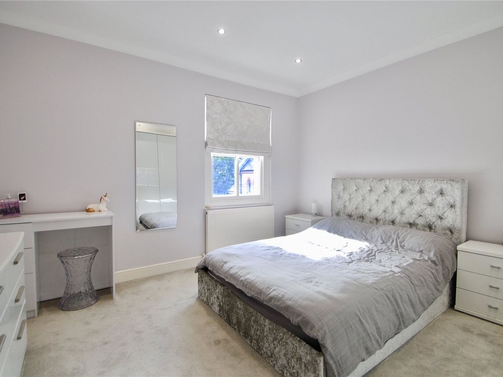 1 bed flat to rent in Mallard Road, Abbots Langley WD5, £1,195 pcm Zoopla