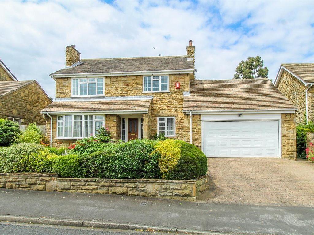 4 bed detached house for sale in Huntsmans Way, Badsworth, Pontefract