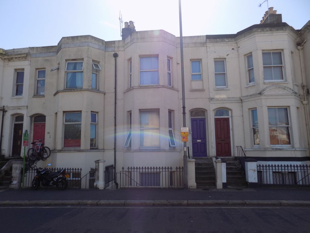 1 bed flat to rent in Queens Road, Hastings TN34 Zoopla