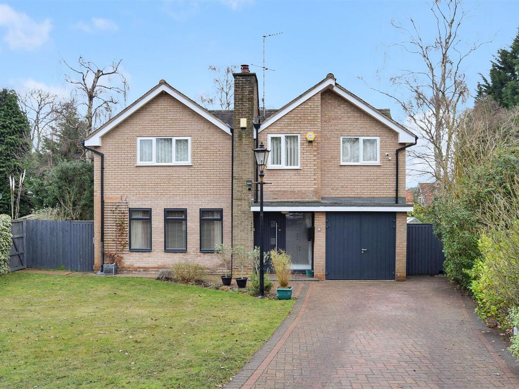 3 bed detached house for sale in Birch Close, Ravenshead, Nottingham