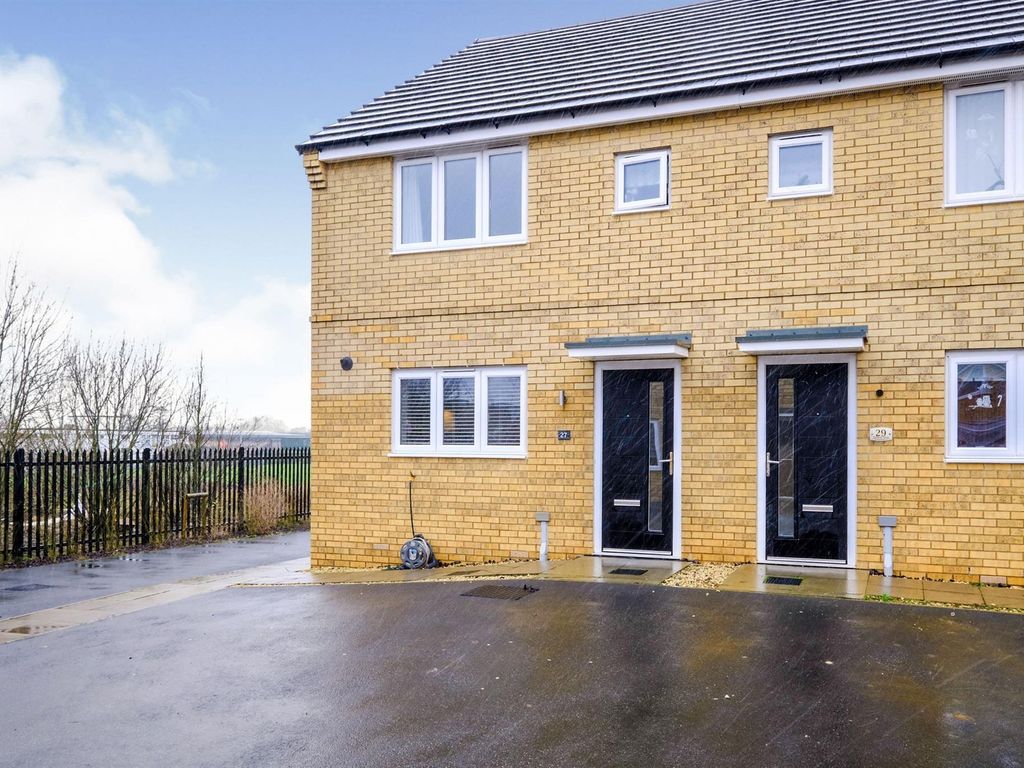 3 bed property to rent in Purbeck Drive, Corby NN18 Zoopla