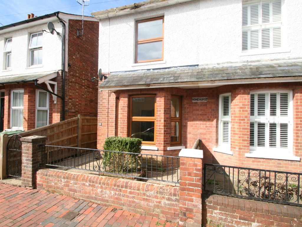 3 bed semidetached house to rent in Southwood Road, Rusthall