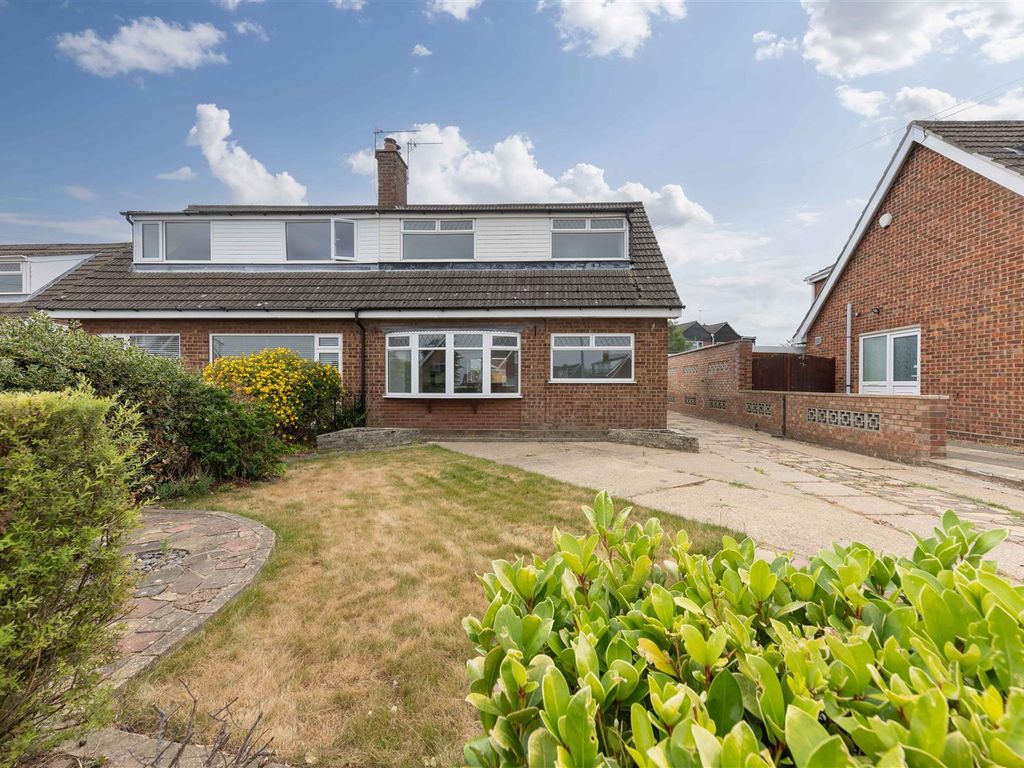2 bed semidetached house for sale in Linacre Avenue, Sprowston