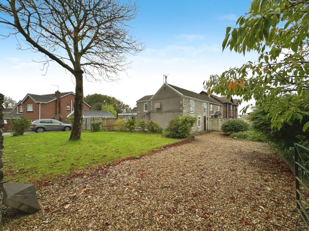 3 bed semidetached house for sale in Banc Yr Eithin, Gorseinon, Swansea, West SA4, £