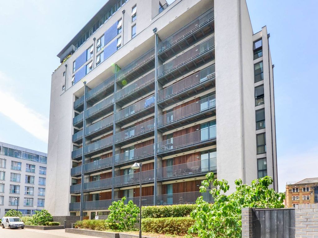 2 bed flat to rent in City Walk, Borough, London SE1 Zoopla