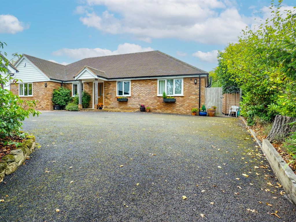 4 bed detached bungalow for sale in Westfield Lane, St. LeonardsOnSea