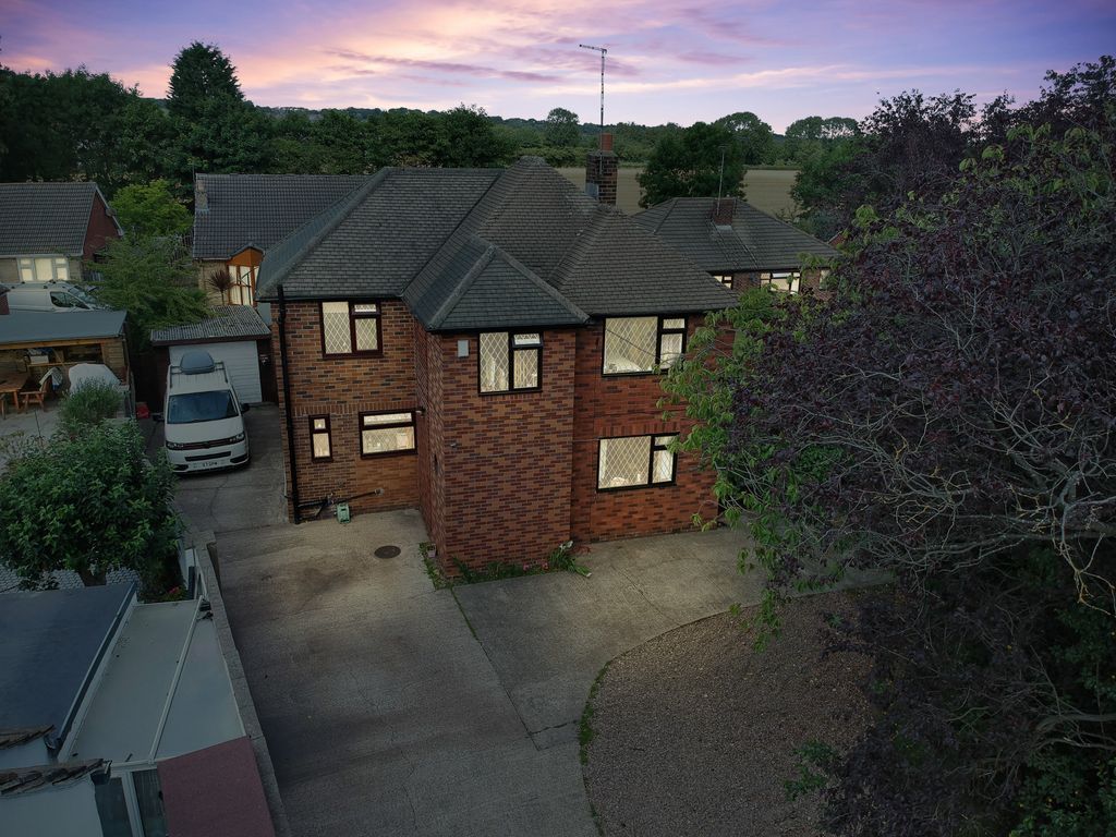 4 bed detached house for sale in Ferry Lane, Stanley, Wakefield WF3