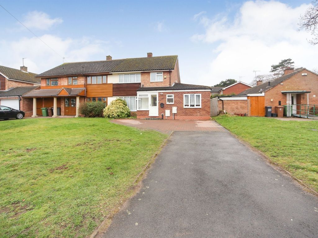4 bed semidetached house for sale in Lyndon Road, Solihull B92 Zoopla