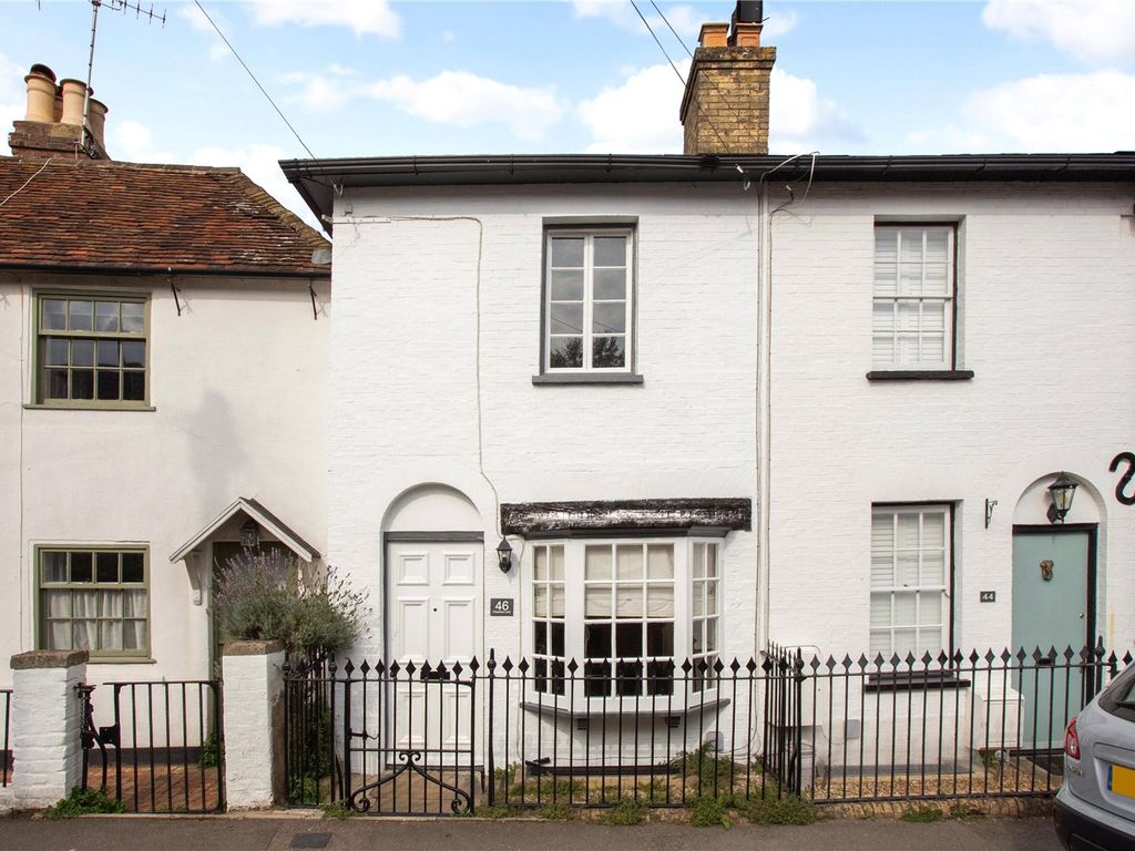 2 bed terraced house for sale in Chipstead Lane, Sevenoaks, Kent TN13