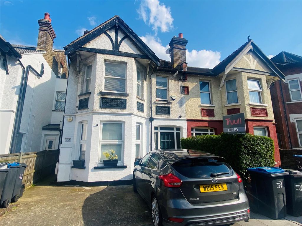 Studio to rent in Oakfield Road, Croydon CR0 Zoopla