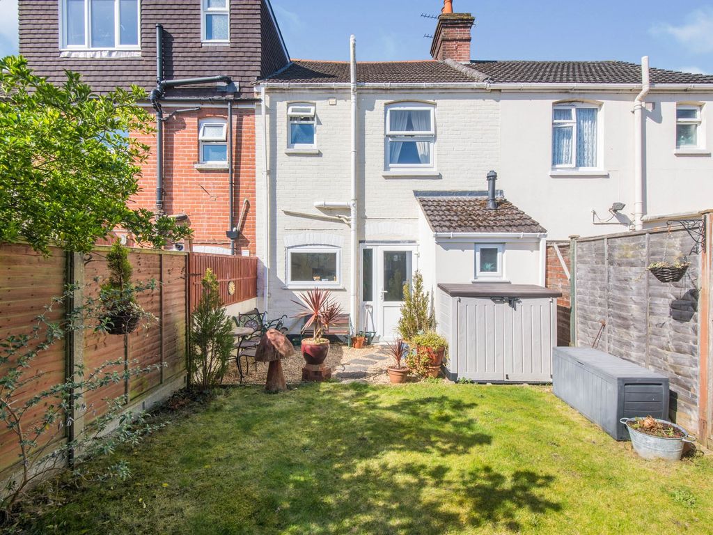 3 bed terraced house for sale in Nelson Road, Eastleigh