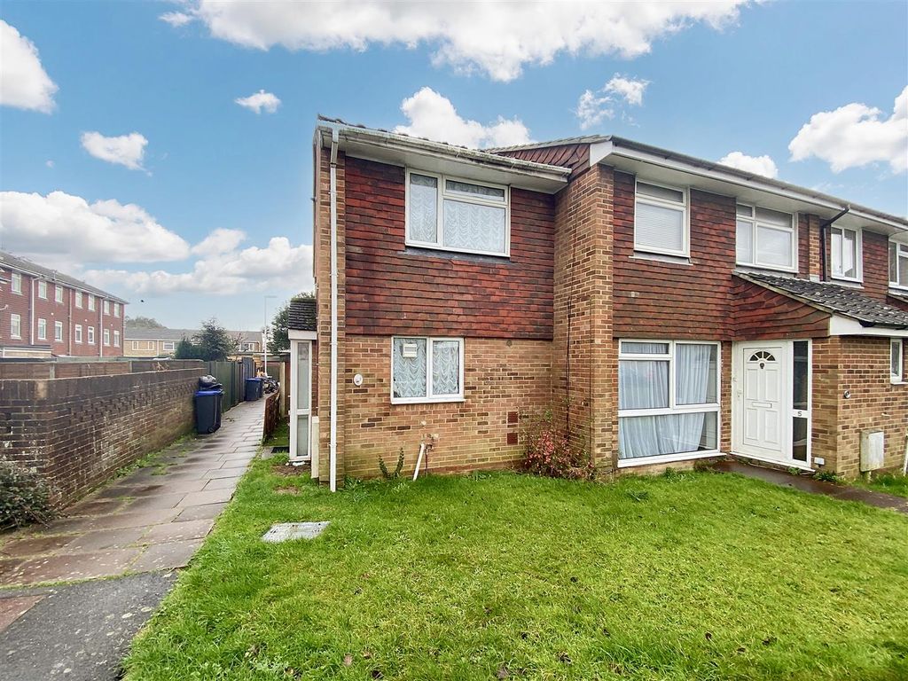 2 bed end terrace house for sale in Romany Road, Worthing BN13, £