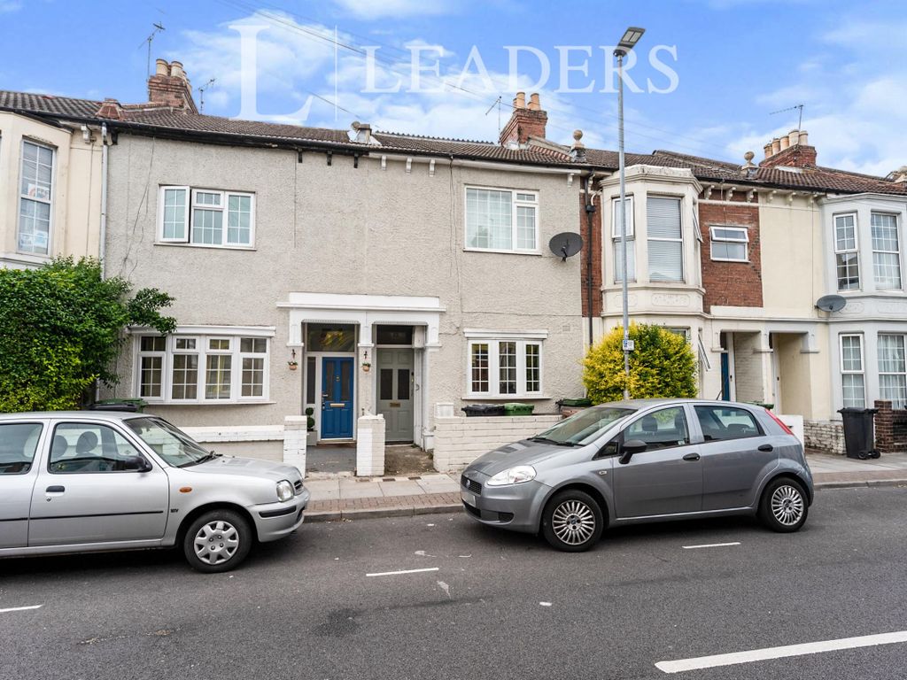 2 bed flat to rent in Lawrence Road, Southsea PO5 Zoopla