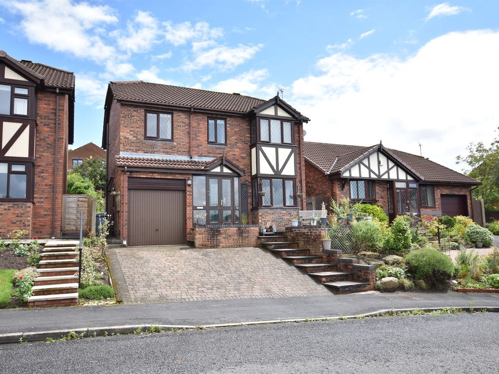 4 bed detached house for sale in Freshfield Drive, Tytherington