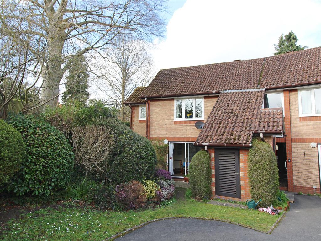 2 bed flat for sale in Priest Hill, Caversham, Reading RG4 Zoopla