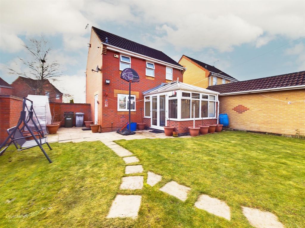 3 bed detached house for sale in Claygate, Nottingham NG3 Zoopla