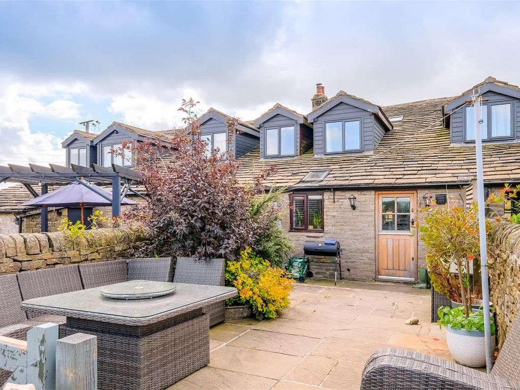 2 bed cottage for sale in Steep Lane, Sowerby Bridge HX6 Zoopla