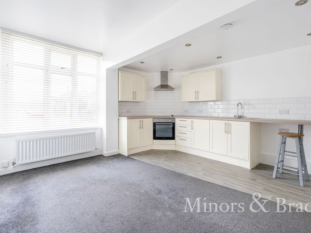 1 bed flat to rent in Tan Lane, CaisterOnSea NR30, £550 pcm Zoopla