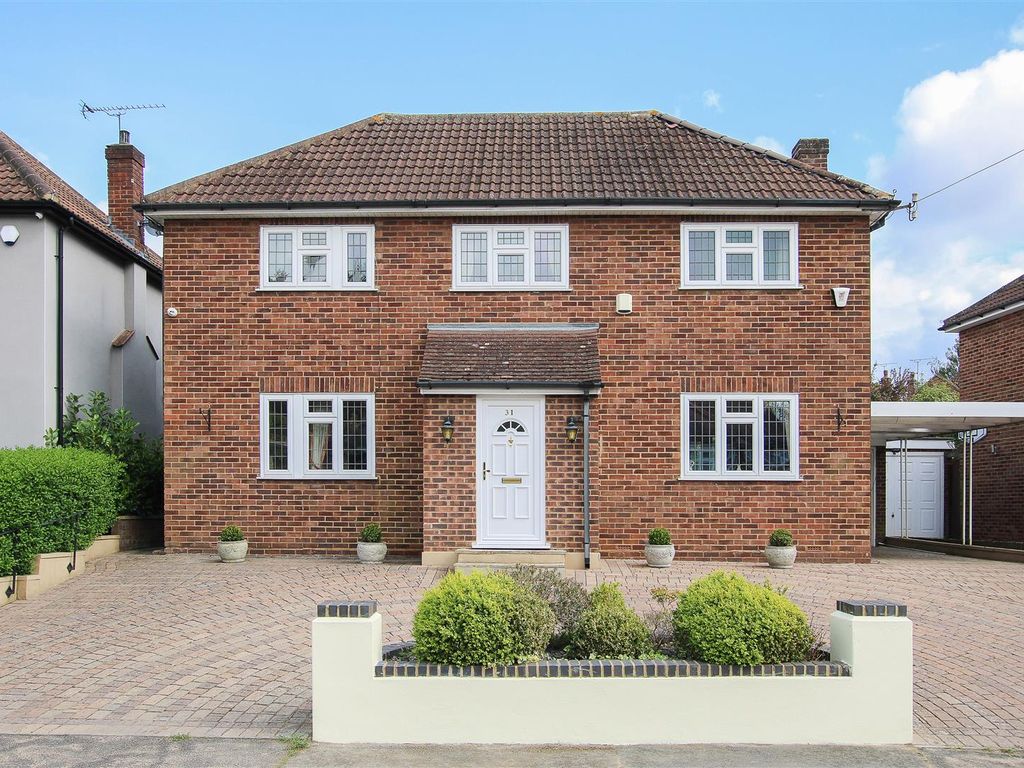 3 bed detached house for sale in Selwood Road, Brentwood CM14 Zoopla