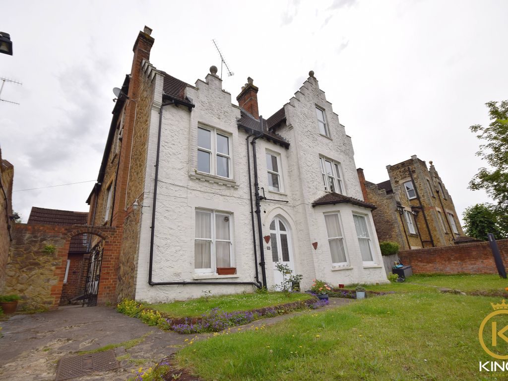 1 bed flat to rent in Epsom Road, Guildford GU1, £1,400 pcm Zoopla