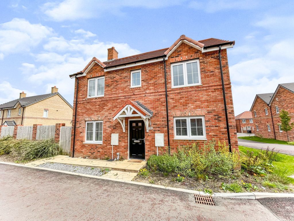 3 bed semidetached house for sale in Pickering Wynd, Wingate TS28, £