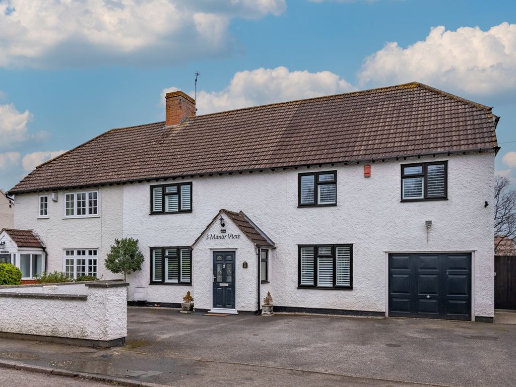 5 bed semidetached house for sale in Manor View, Cold Pool Lane, Up
