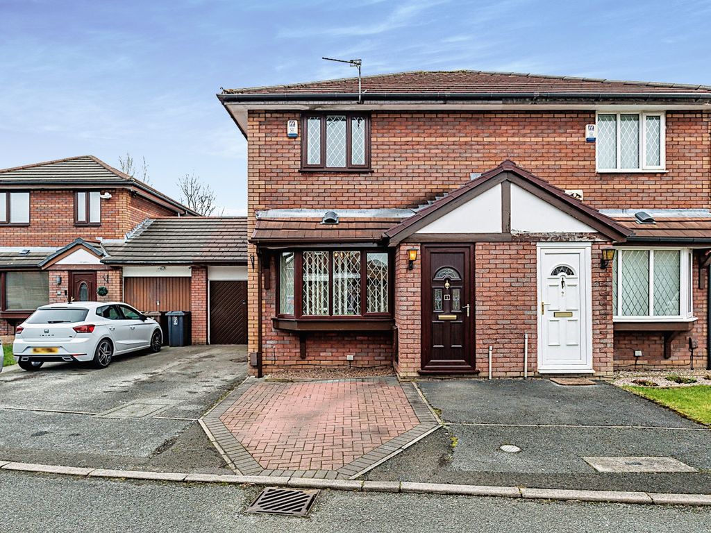 2 bed semidetached house for sale in Foxley Close, Manchester M43 Zoopla