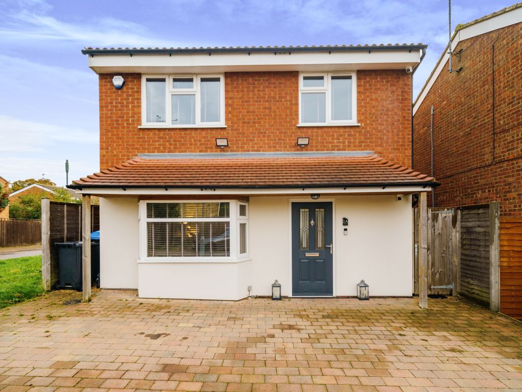 Aragon Close, Hemel Hempstead HP2  