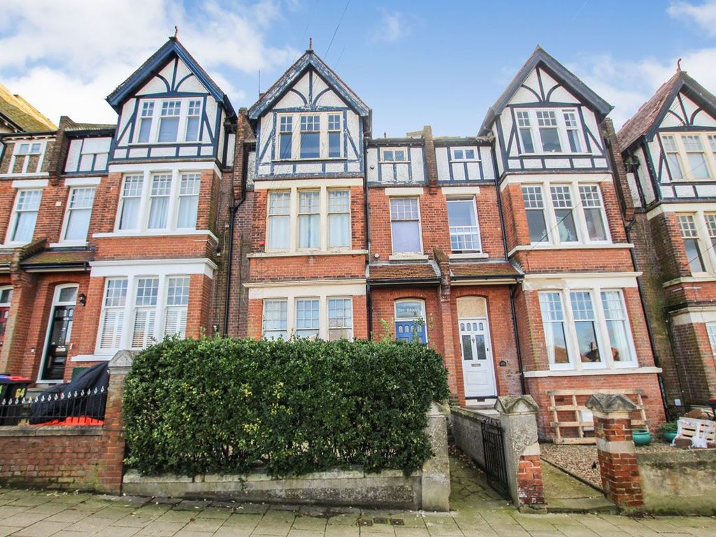 1 bed flat for sale in Flat, Mickleburgh Hill, Herne Bay CT6, £170,000