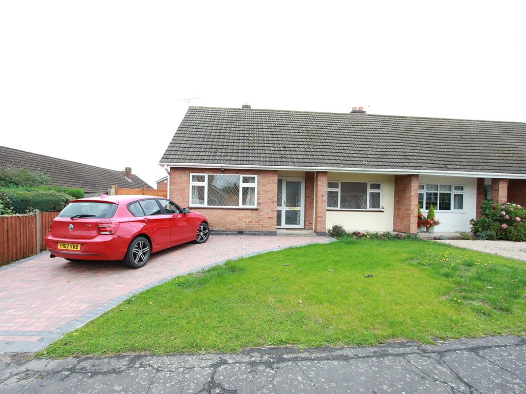 2 bed bungalow to rent in Sharpless Road, Burbage, Hinckley LE10 Zoopla