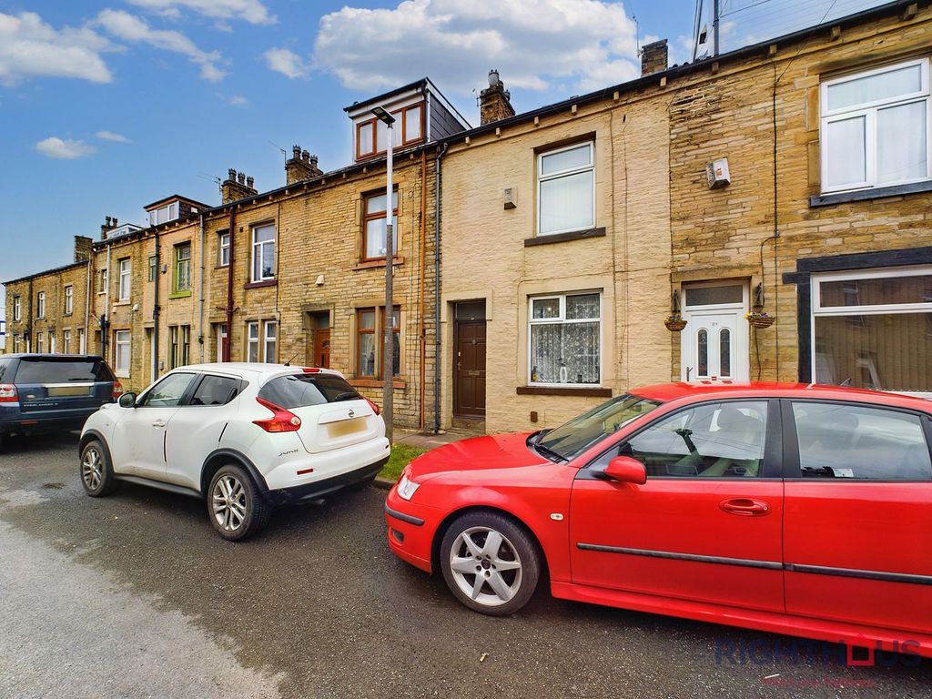 2 bed terraced house for sale in Coventry Street, Bradford BD4 Zoopla