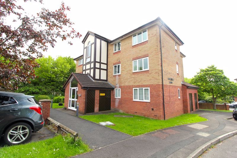 1 bed flat for sale in Palmers Leaze, Bradley Stoke, Bristol BS32 Zoopla