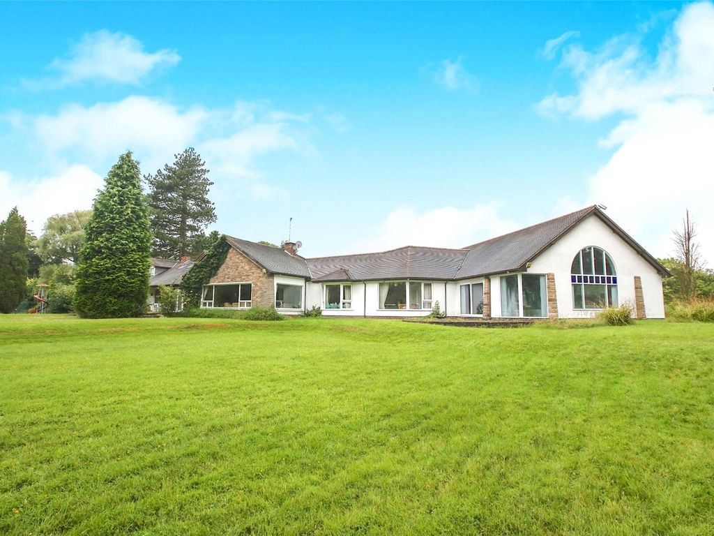 6 bed detached house for sale in Davenport Lane, Mobberley, Cheshire