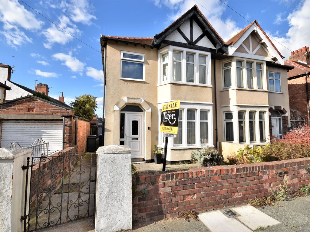 3 bed semidetached house for sale in Cheddar Avenue, Blackpool FY4 Zoopla