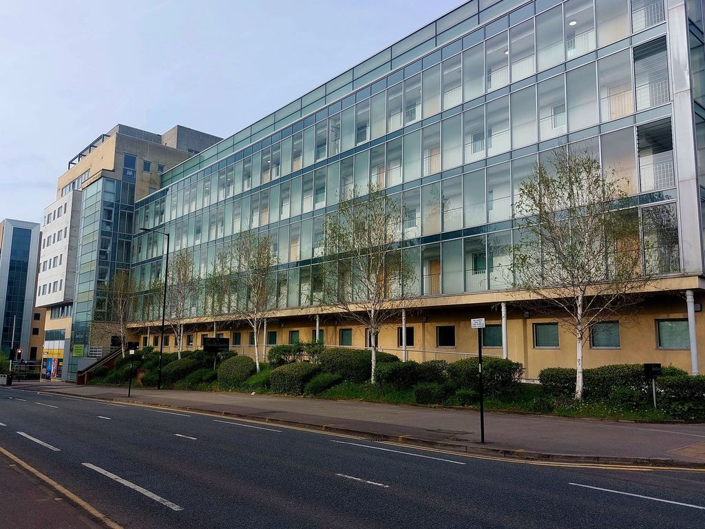 2 bed flat for sale in Bramall Lane, Sheffield S2 Zoopla