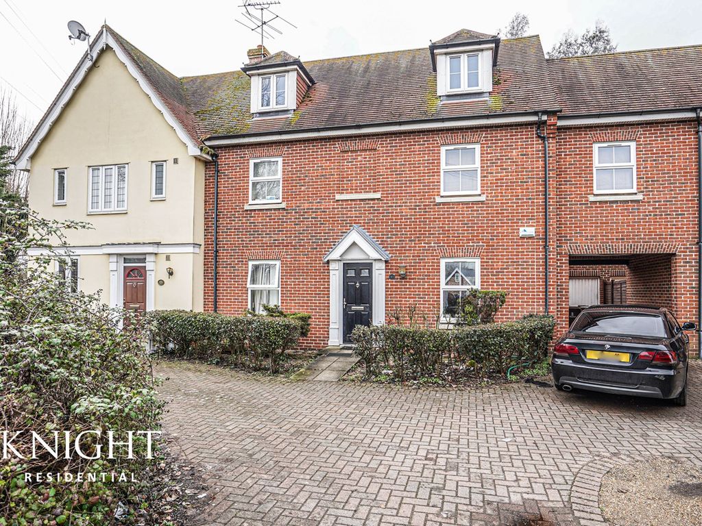 5 bed town house for sale in Elmstead Road, Colchester CO4, £425,000