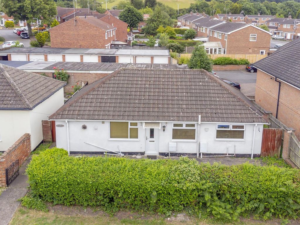 2 bed detached bungalow for sale in Derby Road, Bramcote, Nottingham