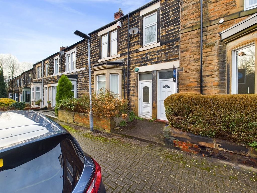 2 bed flat for sale in Morley Avenue, Bill Quay, Gateshead NE10, £