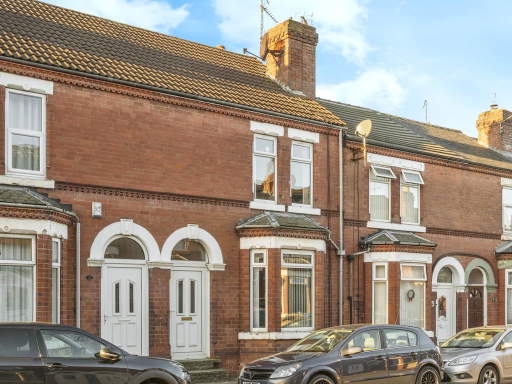 3 bed terraced house for sale in Albany Road, Doncaster, South