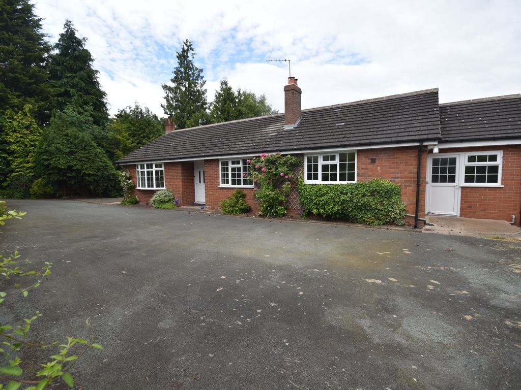 3 bed detached bungalow for sale in Whixall, Whitchurch SY13, £270,000