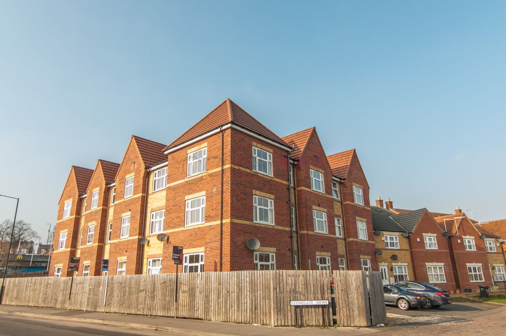 1 bed flat to rent in Stonegate Mews, Balby, Doncaster DN4, £575 pcm