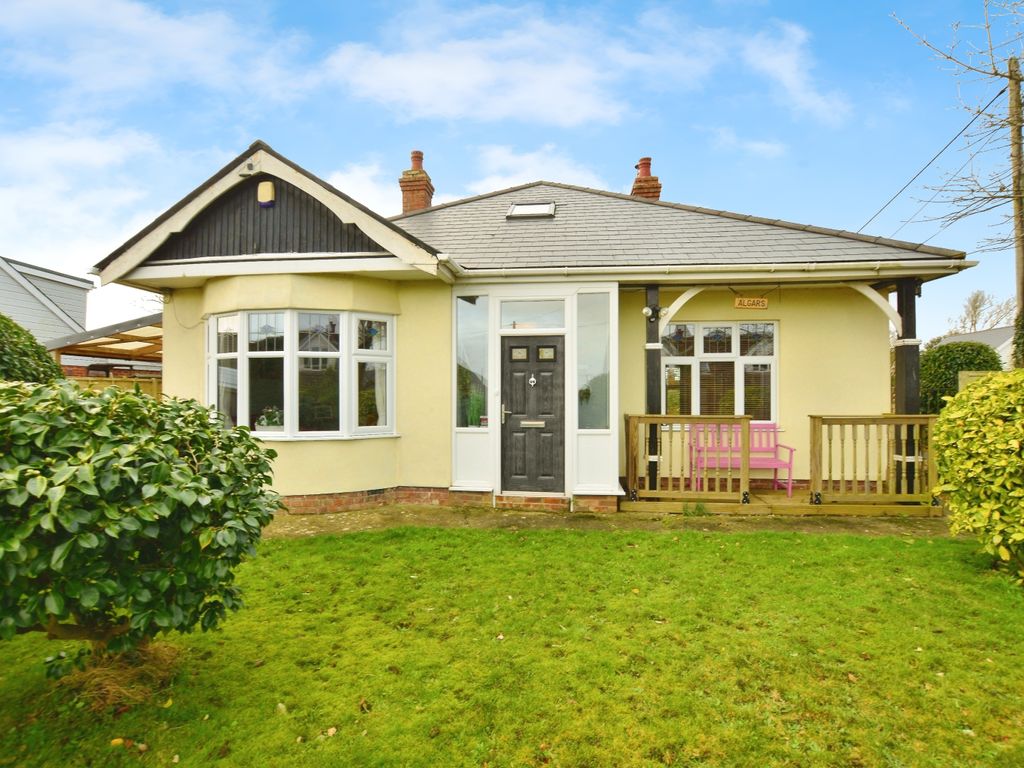 3 bed bungalow for sale in Capel Street, CapelLeFerne, Folkestone