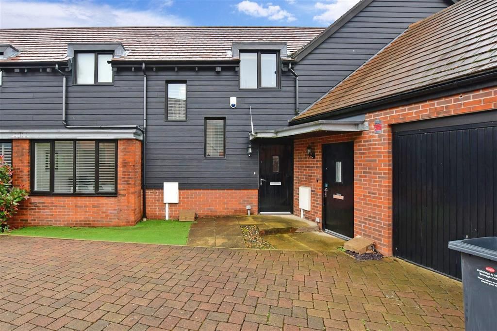 2 bed terraced house for sale in Derby Drive, West Malling, Kent ME19