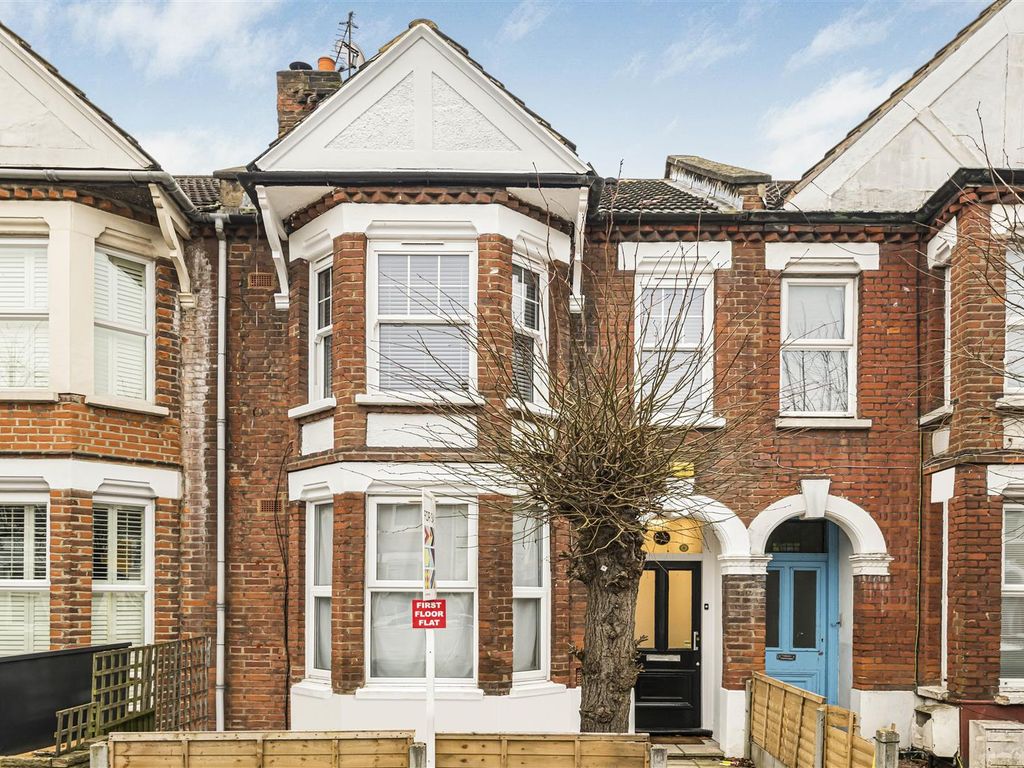 2 bed flat for sale in Springfield Road, Tottenham, London N15, £