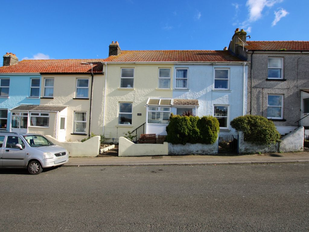 2 bed terraced house for sale in Beacon Road, Falmouth TR11 Zoopla
