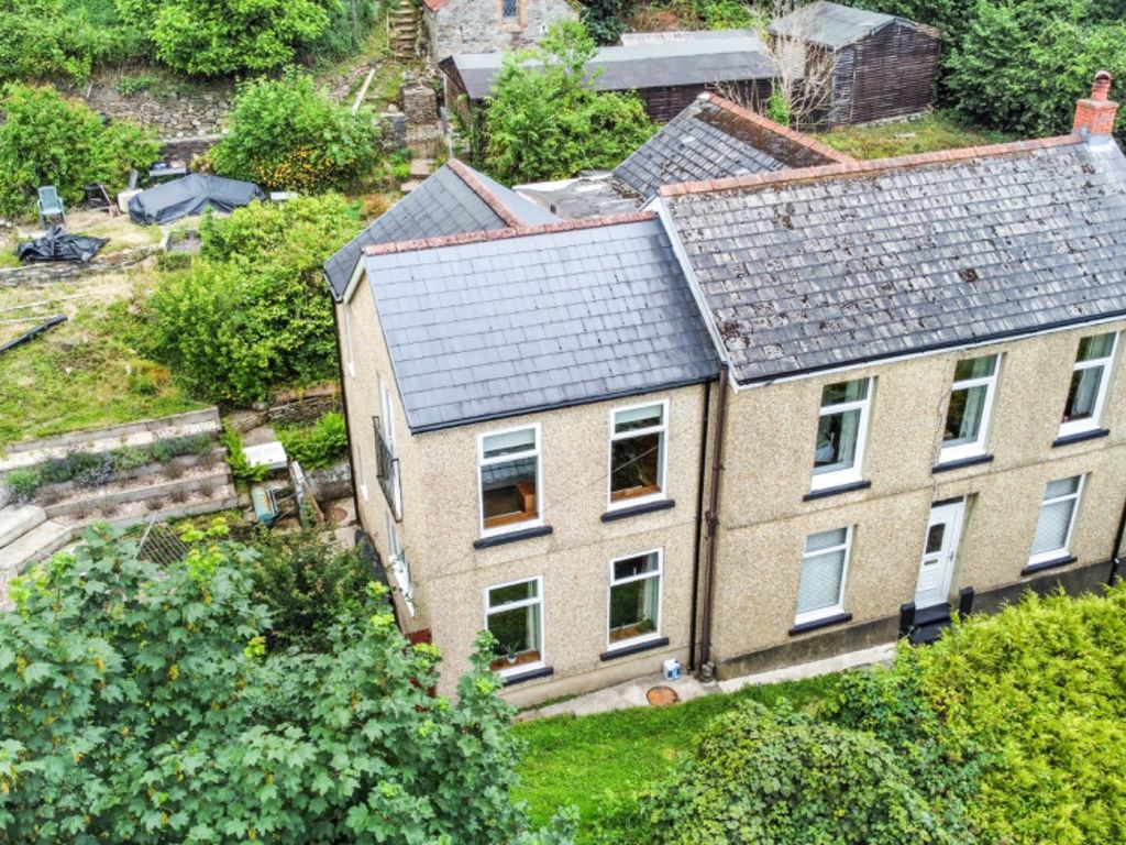 5 bed detached house for sale in Garnswllt Road, Pontarddulais, Swansea