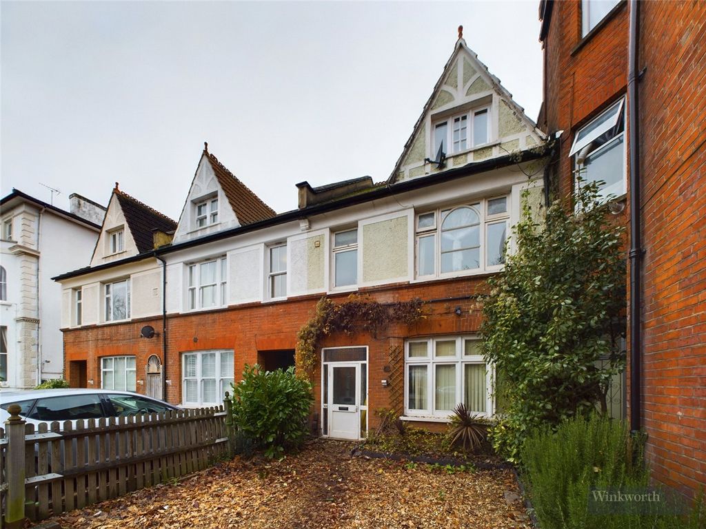 1 bed flat for sale in Ewell Road, Surbiton KT6, £375,000 Zoopla